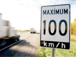 100 km/h