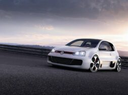 Golf GTI W12