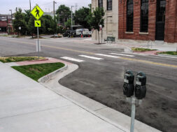 Curb_extensions_at_midblock_crosswalk