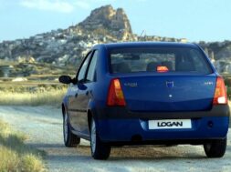 Dacia-Logan-2005-2