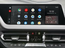 S8-ecran-tactile-la-liste-des-modeles-qui-vous-distrairont-le-moins-182608