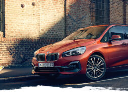 bmw-2-series-active-tourer-stage-desktop