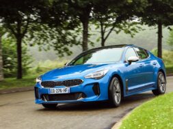 Kia Stinger AR