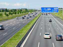 S8-l-allemagne-interdit-les-alertes-et-avertisseurs-de-radars-183332