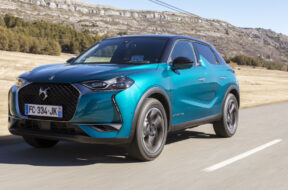 S8-le-marche-automobile-quasiment-a-l-arret-89-en-avril-182936