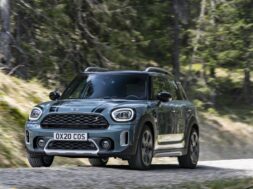 S8-mini-devoile-le-countryman-restyle-631158