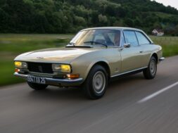 Peugeot 504