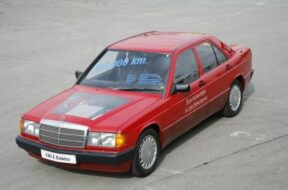 mercedes-benz-190-electric-2