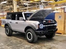 Ford Bronco