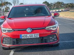 2020-volkswagen-golf-gti (1)