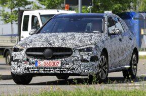 Mercedes C-Class Estate spyshots