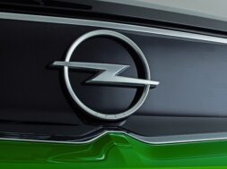 S1-opel-fait-evoluer-son-logo-636611