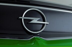 S1-opel-fait-evoluer-son-logo-636611
