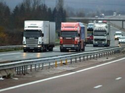 S8-bientot-moins-de-camions-de-pays-de-l-est-sur-nos-routes-184306