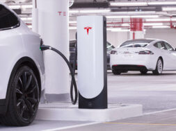 Supercharger Tesla