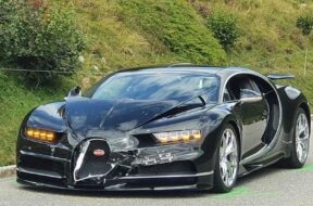 bugatti-chiron-and-porsche-911-crash-in-switzerland-in-4-vehicle-pileup-147385_1