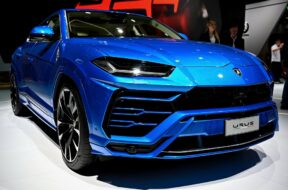 merlin_160627941_dc8e6d9d-876c-411b-9659-513038022edc-jumbo