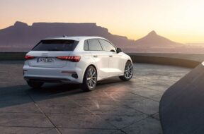 2020-audi-a3-sportback-30-g-tron-exterior (4)