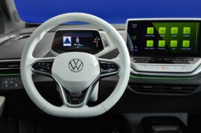 2021-volkswagen-id.4-interior-steering-wheel