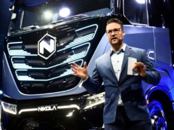 5f0de28c2618b9227b111407