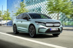 99-skoda-enyaq-official-reveal-tracking-front