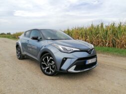 Toyota C-HR Hybrid