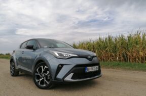 Toyota C-HR Hybrid