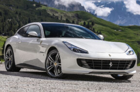 ferrari gtc4lusso