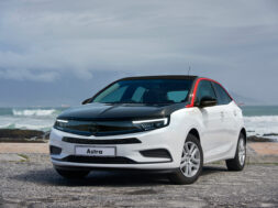 next-gen-2022-opel-astra-rendered-with-mokka-design-149318_1