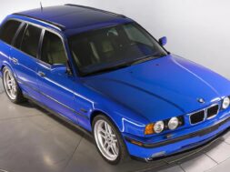 BMW M5 E34