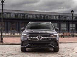 2021-mercedes-benz-gla-class-head-on-static
