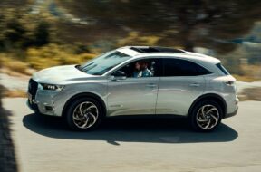 2_ds-7-crossback-e-tense-4×4-069