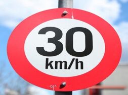 30 km/h