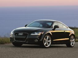 2012_audi_tt_coupe-wide