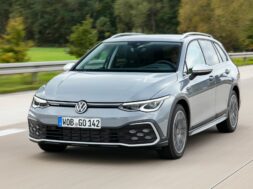 Volkswagen Golf Alltrack