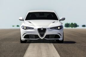 ALFA-ROMEO-Giulia-Quadrifoglio-Verde-5465_17