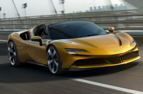 Ferrari SF90 Spider