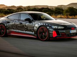 audi-rs-e-tron-gt-prototype-vehicle (8)