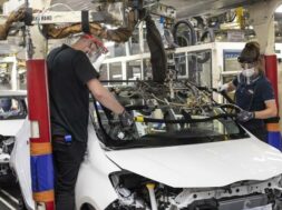 640x410_usine-toyota-valenciennes-28-avril-2020