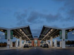 UK-electric-car-charging-station-gridserve