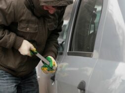 Ugon_MK.jpg.740x555_q85_box-0,163,2712,2199_crop_detail_upscale