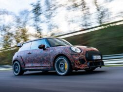 mini-john-cooper-works-electric-prototype (2)