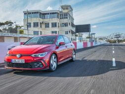 2020-volkswagen-golf-gti