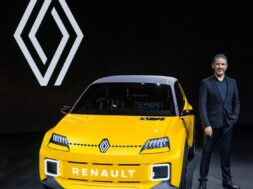 S1-renault-bientot-un-nouveau-logo-neo-retro-659817