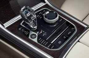 1542873303.jpg.740x555_q85_box-57,0,946,666_crop_detail_upscale