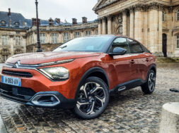 Citroen C4 1.2 PureTech 155 ks