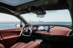 2022-bmw-ix-interior-19-1536×1024