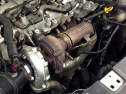 Turbonadduv_youtube.jpg.740x555_q85_box-320,0,1280,719_crop_detail_upscale