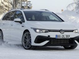 Volkswagen Golf R Variant