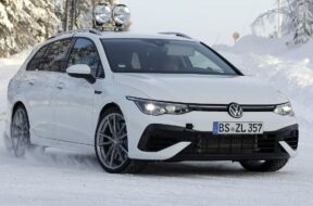 Volkswagen Golf R Variant